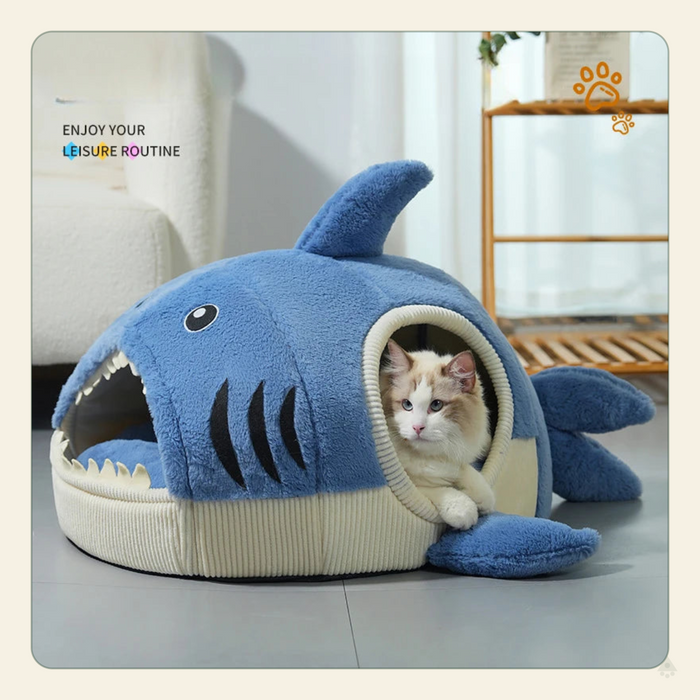 Shark Cave Cat Bed – Warm Semi-Enclosed Pet Hideaway for Cats & Small Dogs