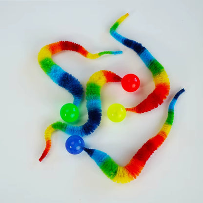 Caterpillar Bouncing Ball Cat Toy – Colorful Interactive Worm Teaser for Indoor Cats & Kittens